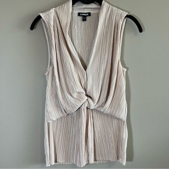 ✨ Express Women’s Champagne Crinkle Front Knot Top Small - Picture 1 of 11